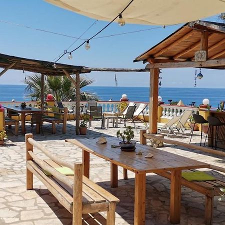 Pelekas Beach Apartments Rolling Stone Exterior foto