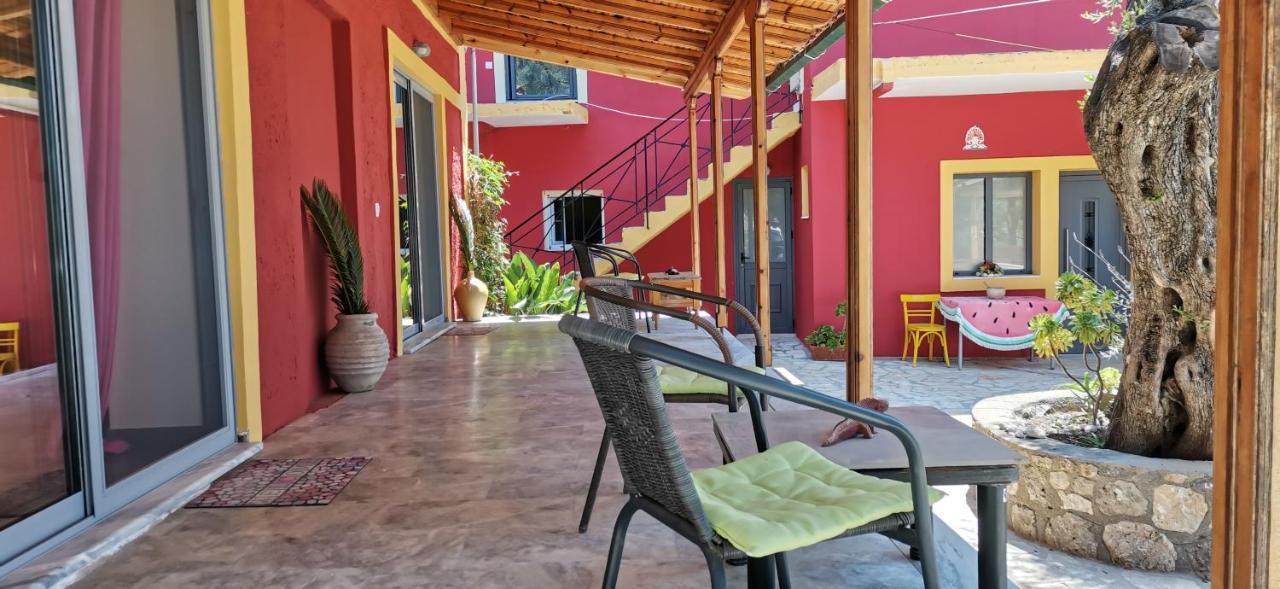 Pelekas Beach Apartments Rolling Stone Exterior foto