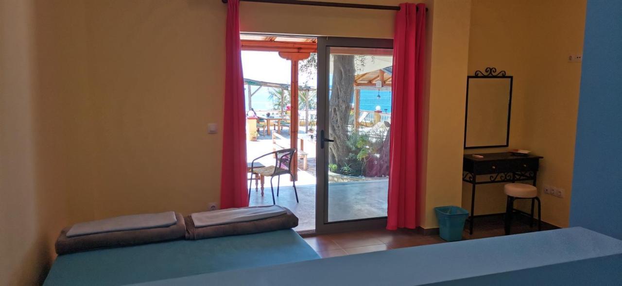 Pelekas Beach Apartments Rolling Stone Exterior foto