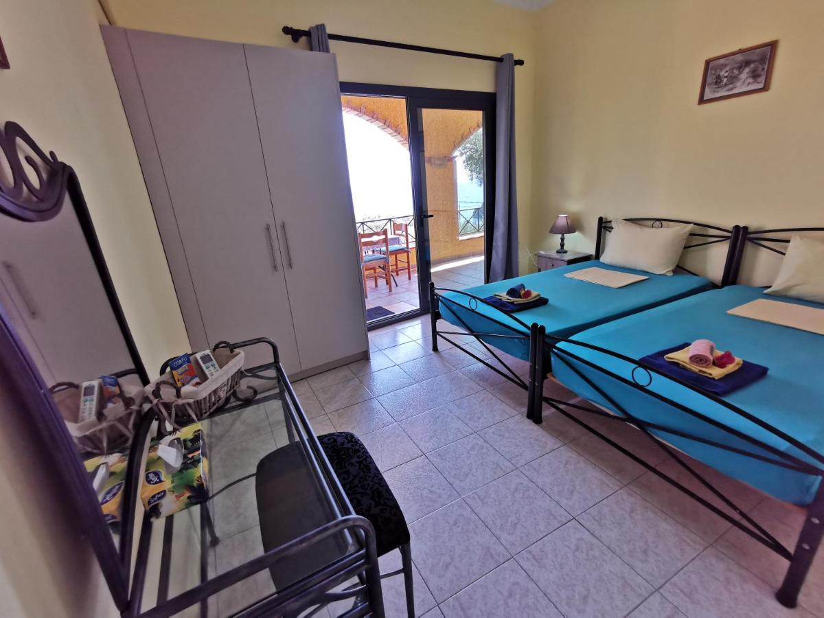 Pelekas Beach Apartments Rolling Stone Exterior foto