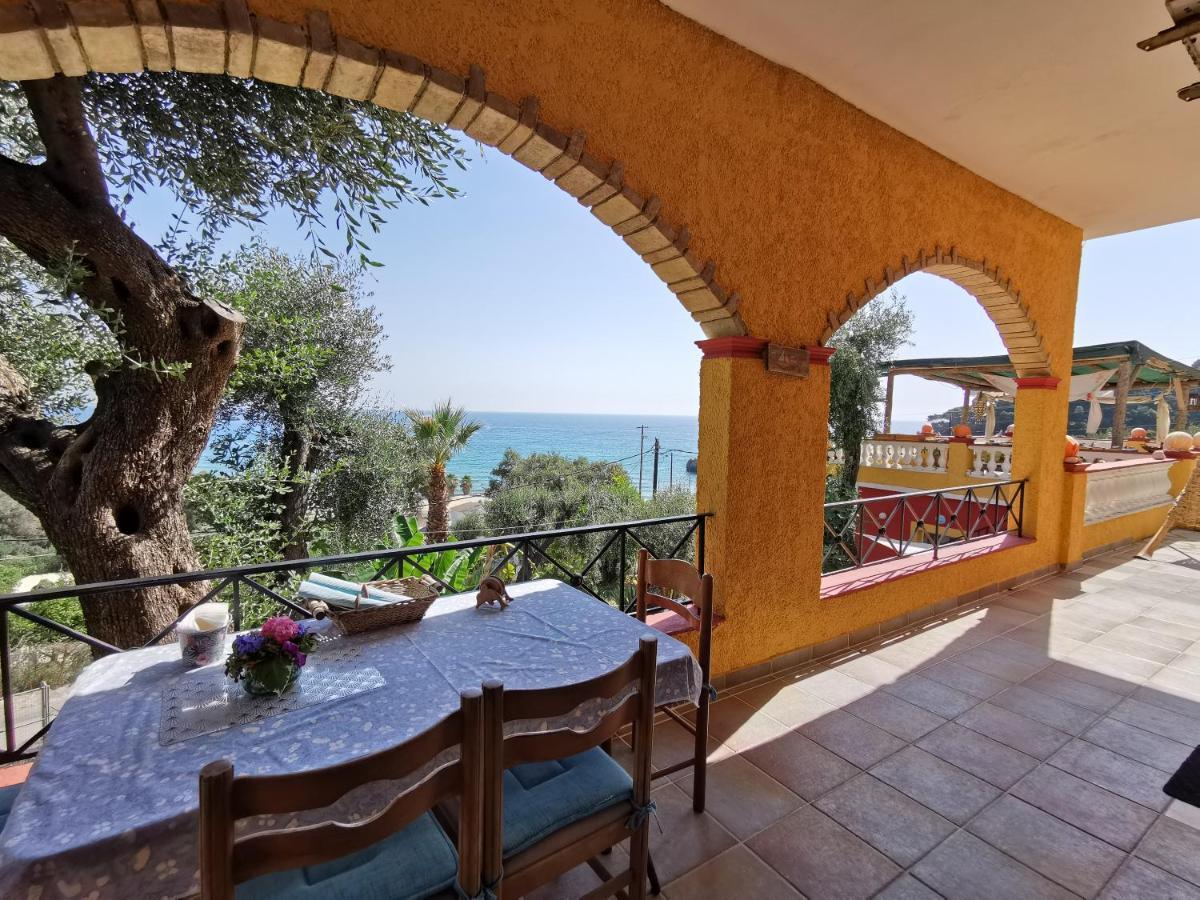 Pelekas Beach Apartments Rolling Stone Exterior foto