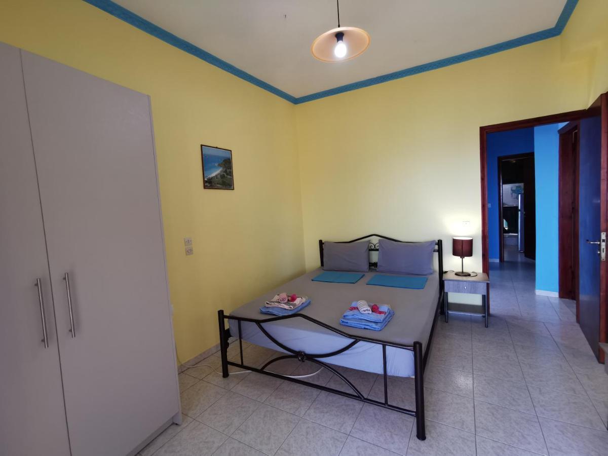 Pelekas Beach Apartments Rolling Stone Exterior foto